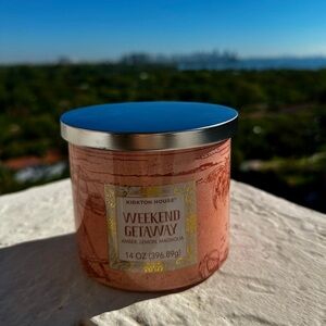 Weekend Getaway 3-Wick Candle 14oz | Coastal Luxury Spa Scent Amber Lemon Magnol